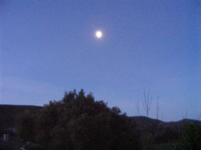 3 Sunrise Moonset.JPG